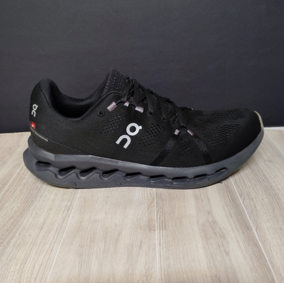 On Running Cloudtec Phase Black Athletic Running Shoes - Picture 11 of 11
